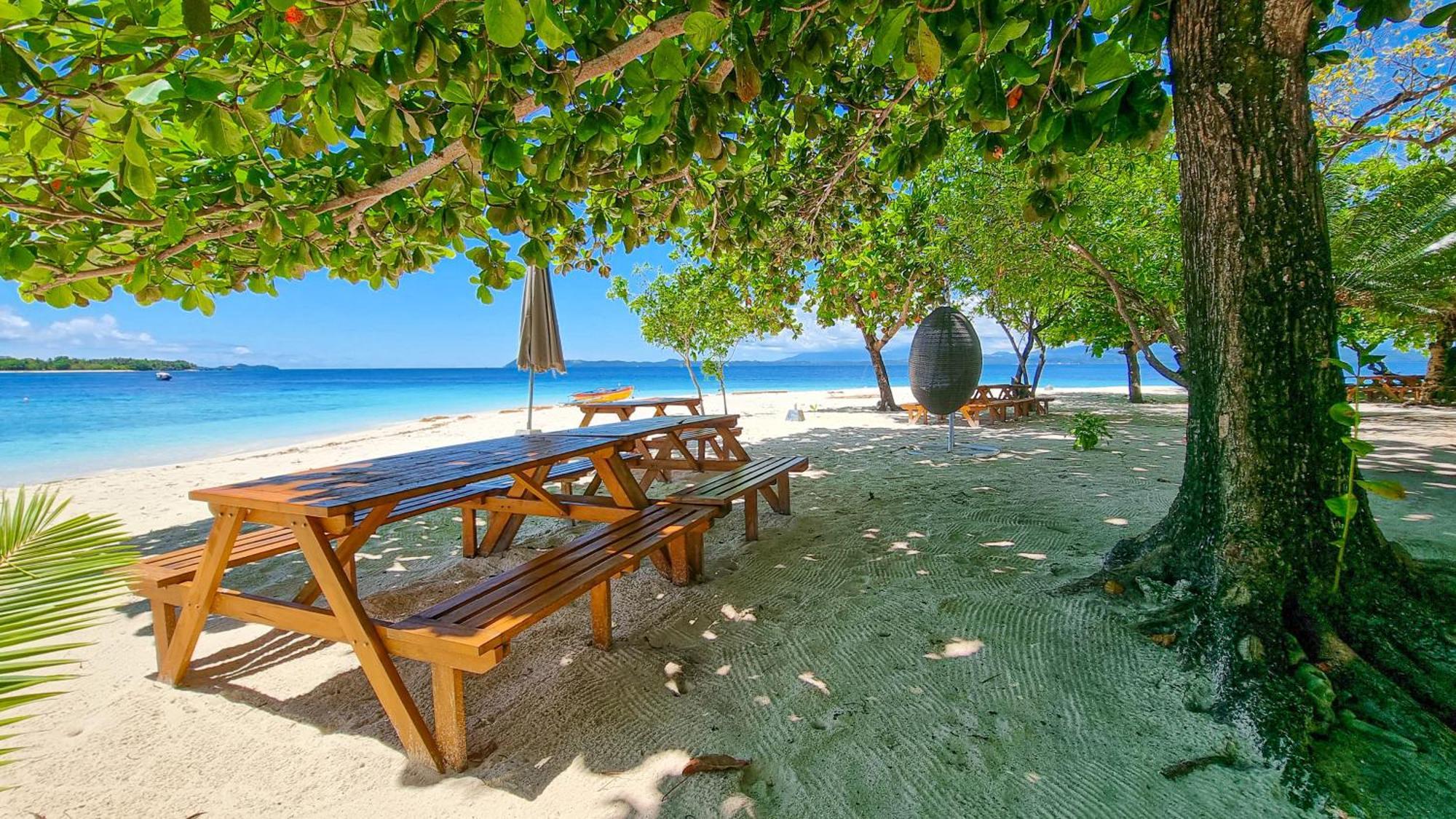 Lihaga Island & Beach Club Serai Buitenkant foto